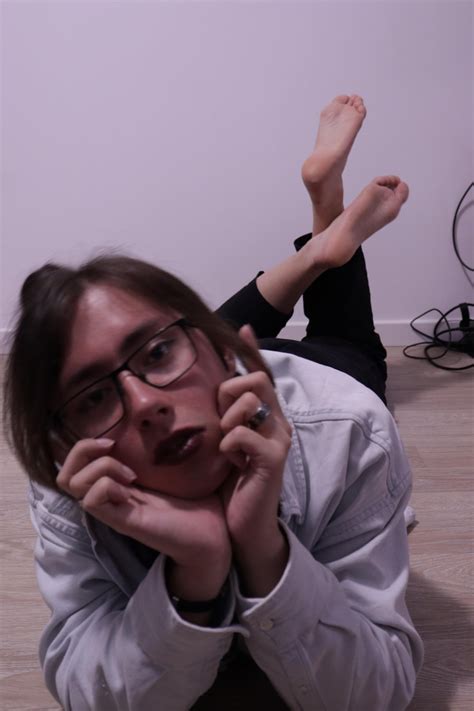 femboy anal feet